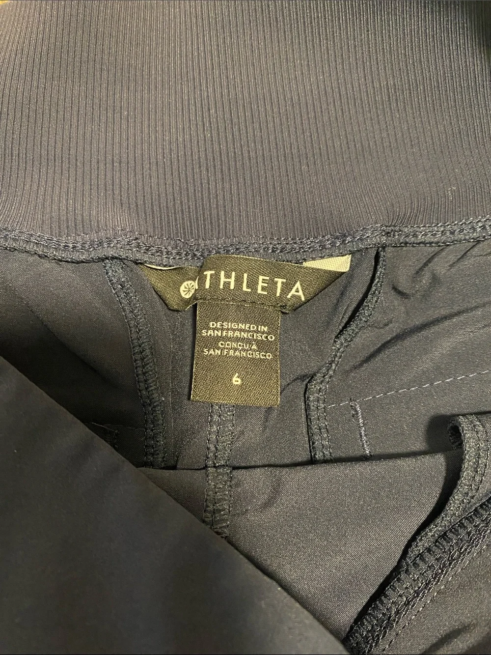 Athleta Brooklyn Short - Picture 3 of 4